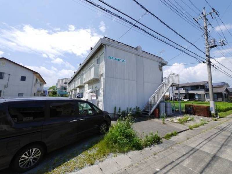 横からです。
