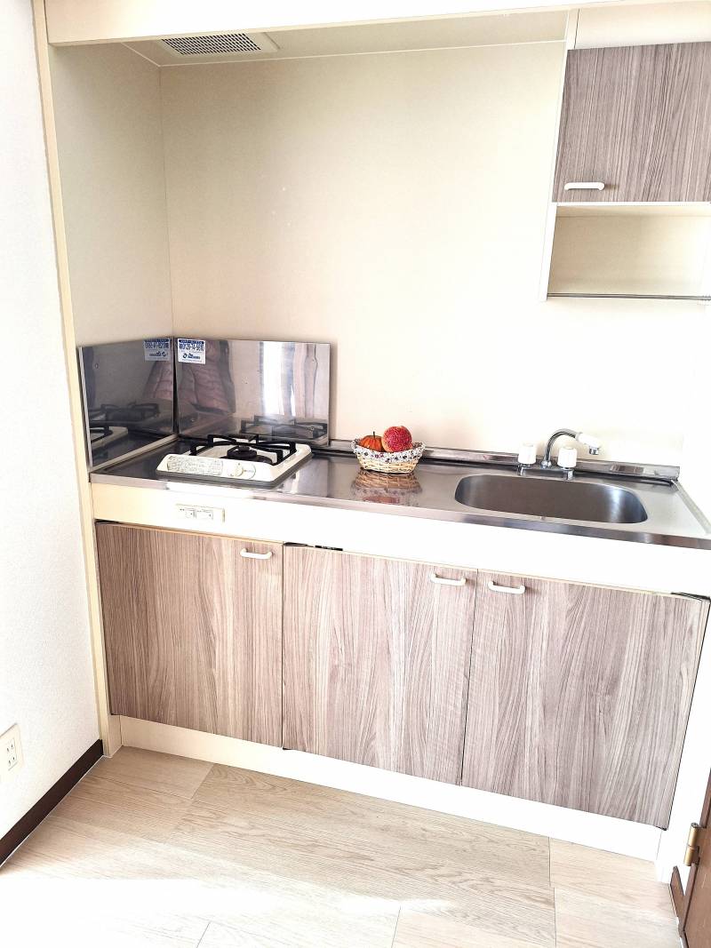 コンパクトで使いやすいキッチンです