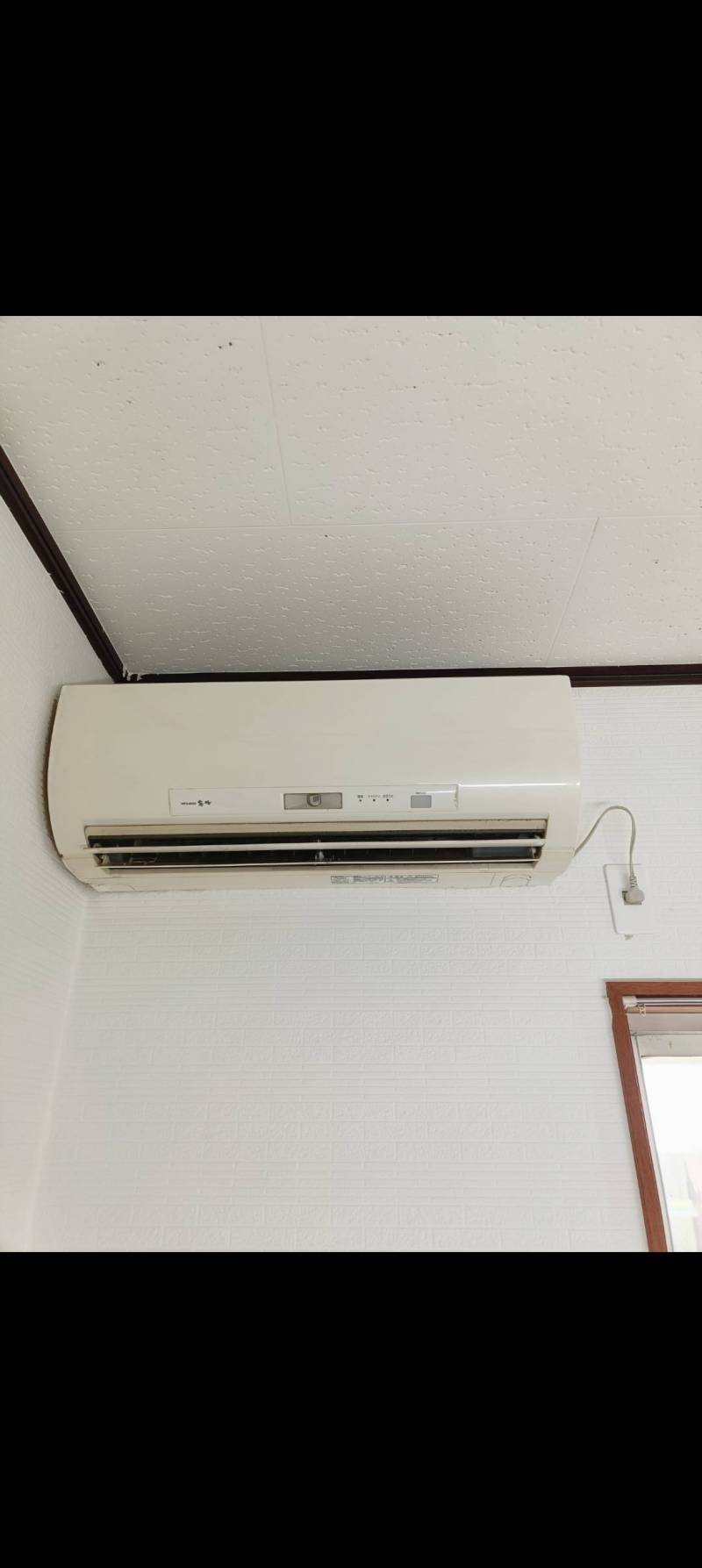 リビングにはエアコンも設置済！