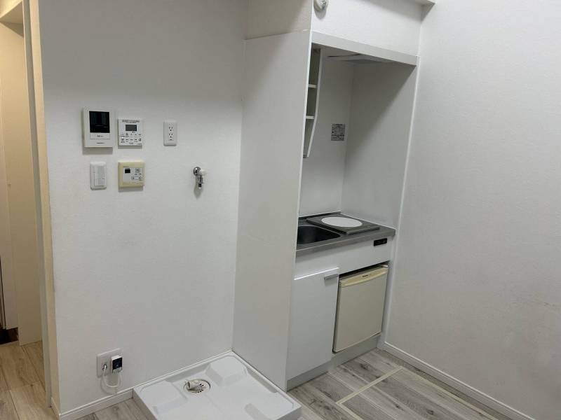 キッチンと室内洗濯機置き場