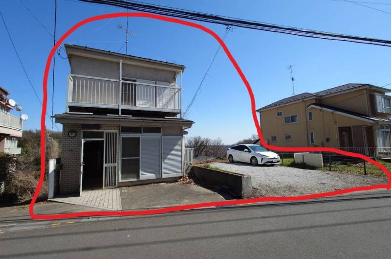 広大な駐車場付きです