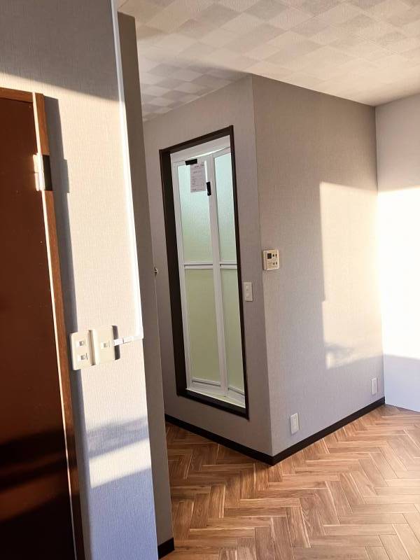 浴室のドアと、シャワー、水栓も新しくなりました♪