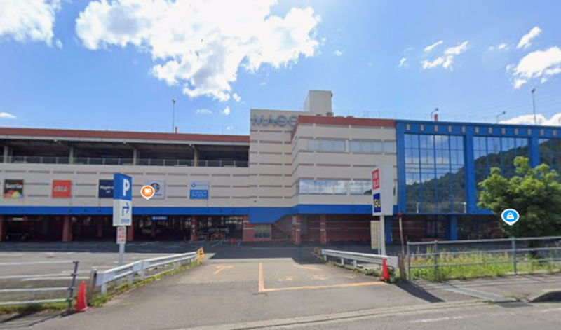 マーゴまで車で7分