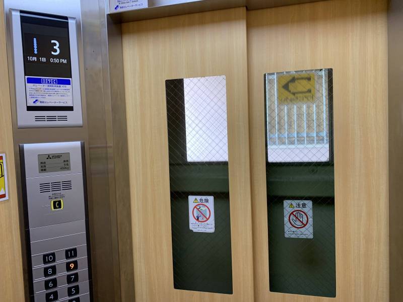 管理が行き届いており綺麗な共用部・エレベータ－です。