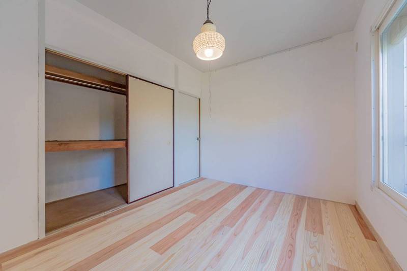 ６畳の部屋と収納です。
