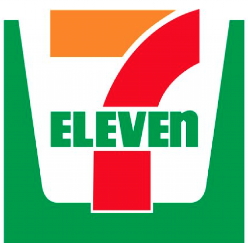 徒歩6分にセブンイレブンあり