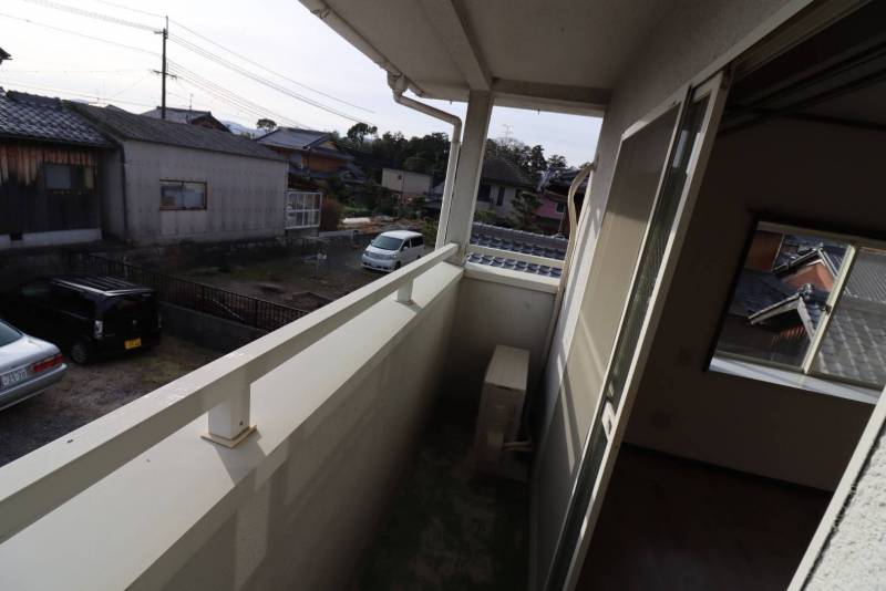 各室角部屋　ベランダつき