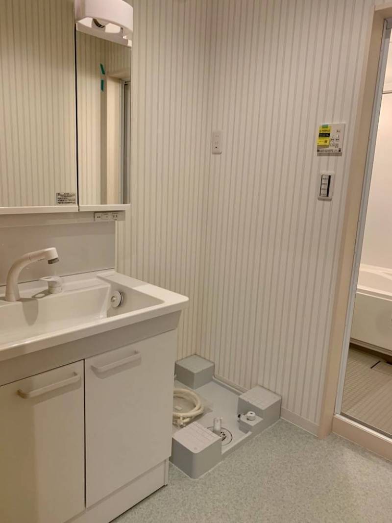 洗面　洗濯機置き場