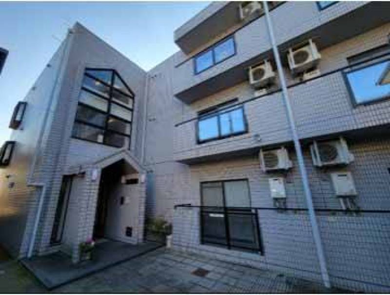 鉄筋コンクリート造の堅固な作りです！