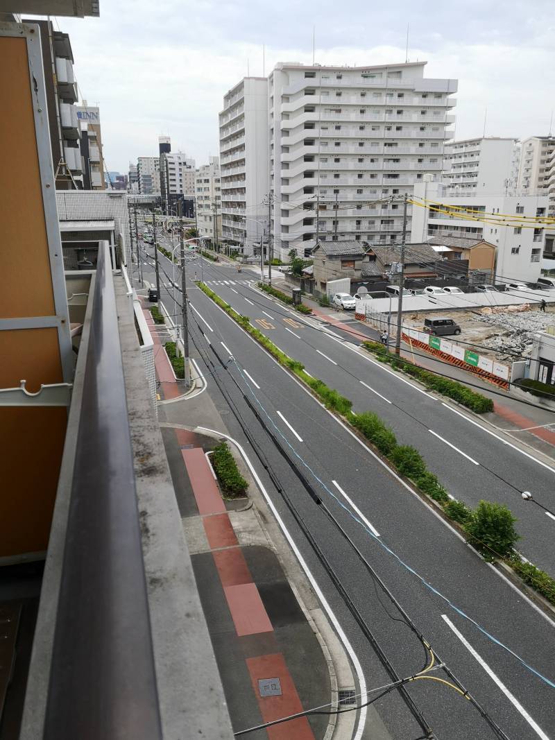 ベランダから新大阪方面です～