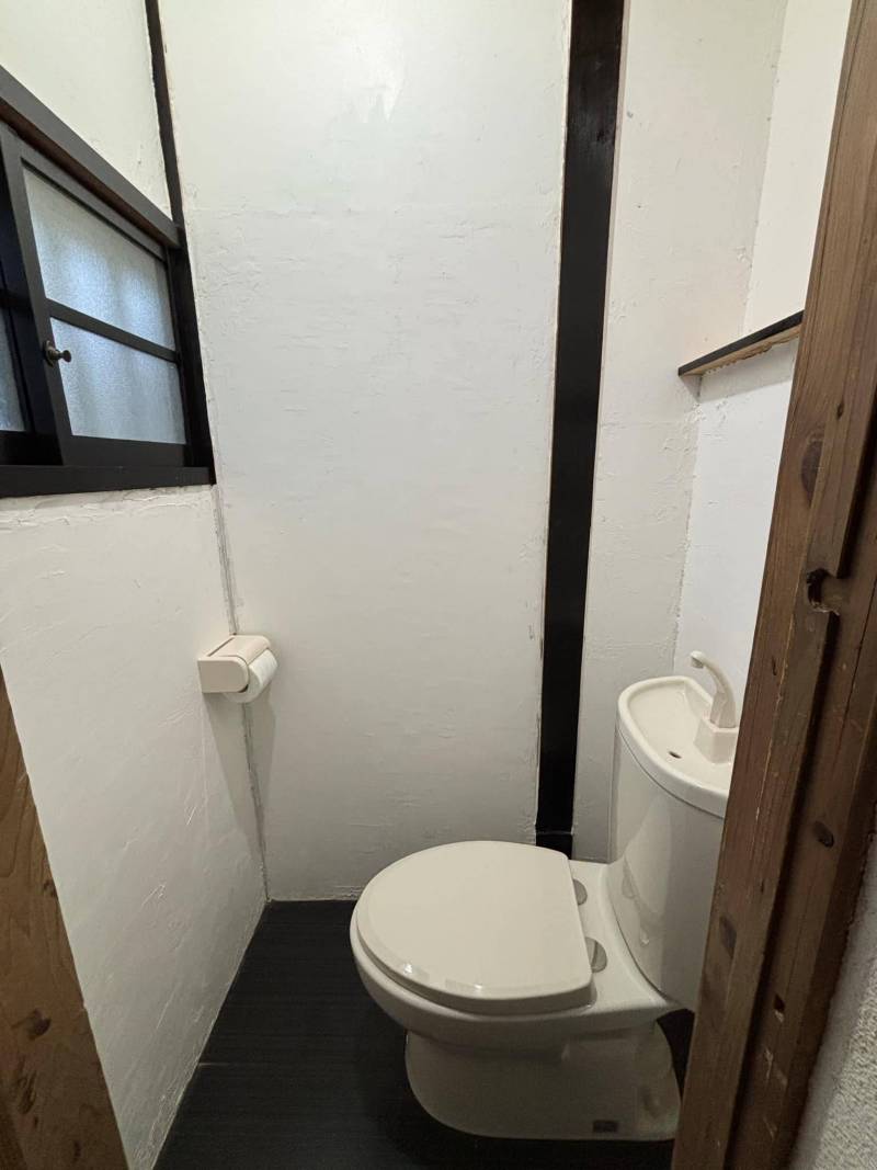 リフォーム済みのトイレ