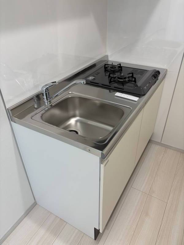 コンパクトですが2口コンロで料理もバッチリ