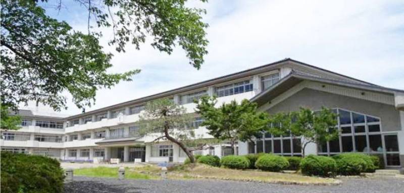 館林市立美園小学校　徒歩１０分