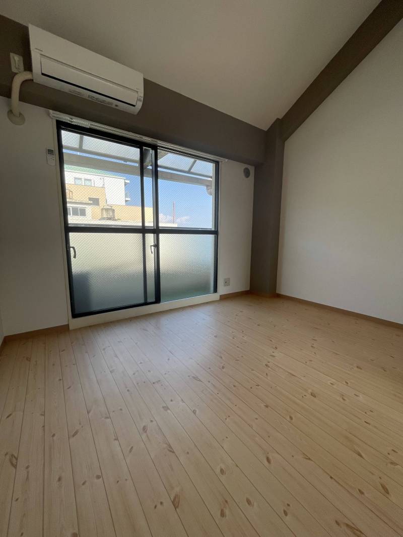 建物最上階、前面に建物なく日当たり良好‼