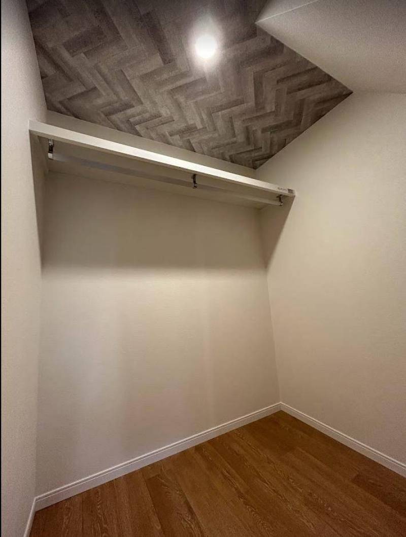 大容量のウォークインクローゼットです