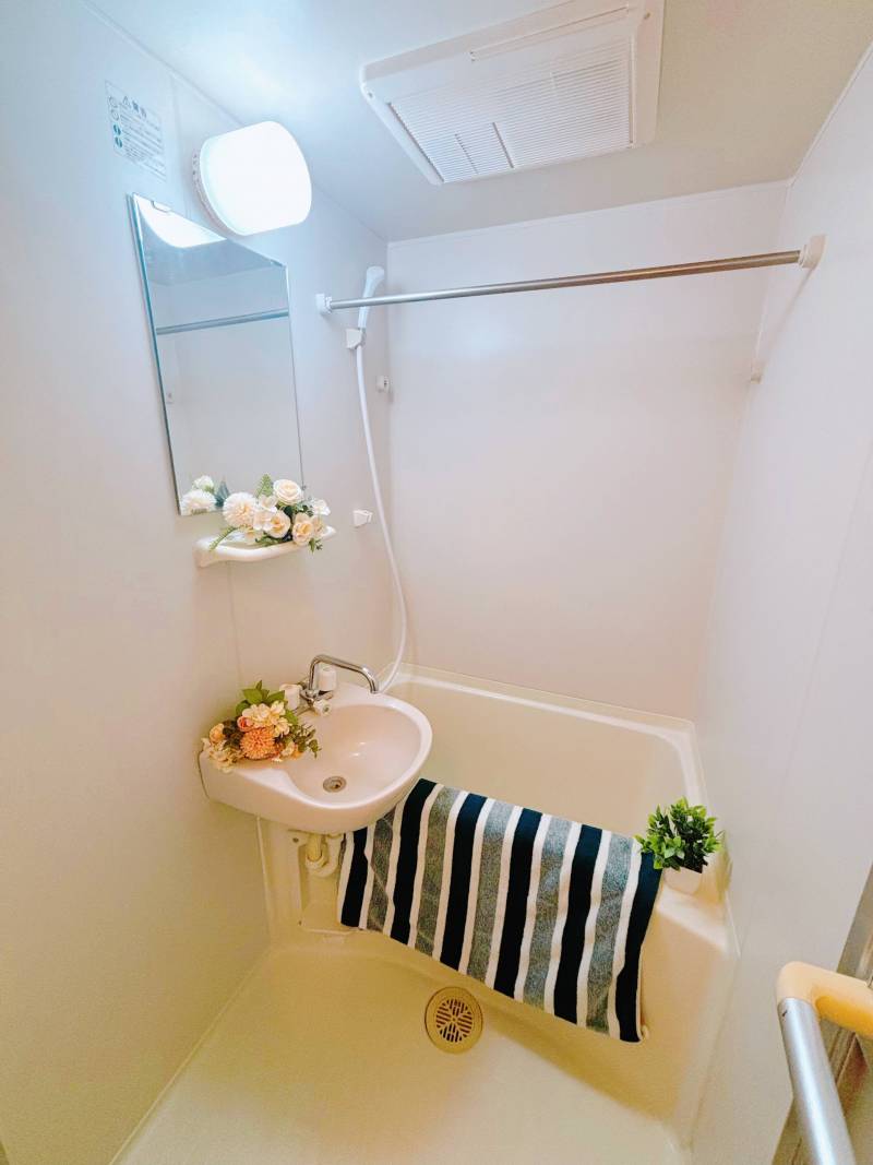 バス・トイレ別で便利・快適！