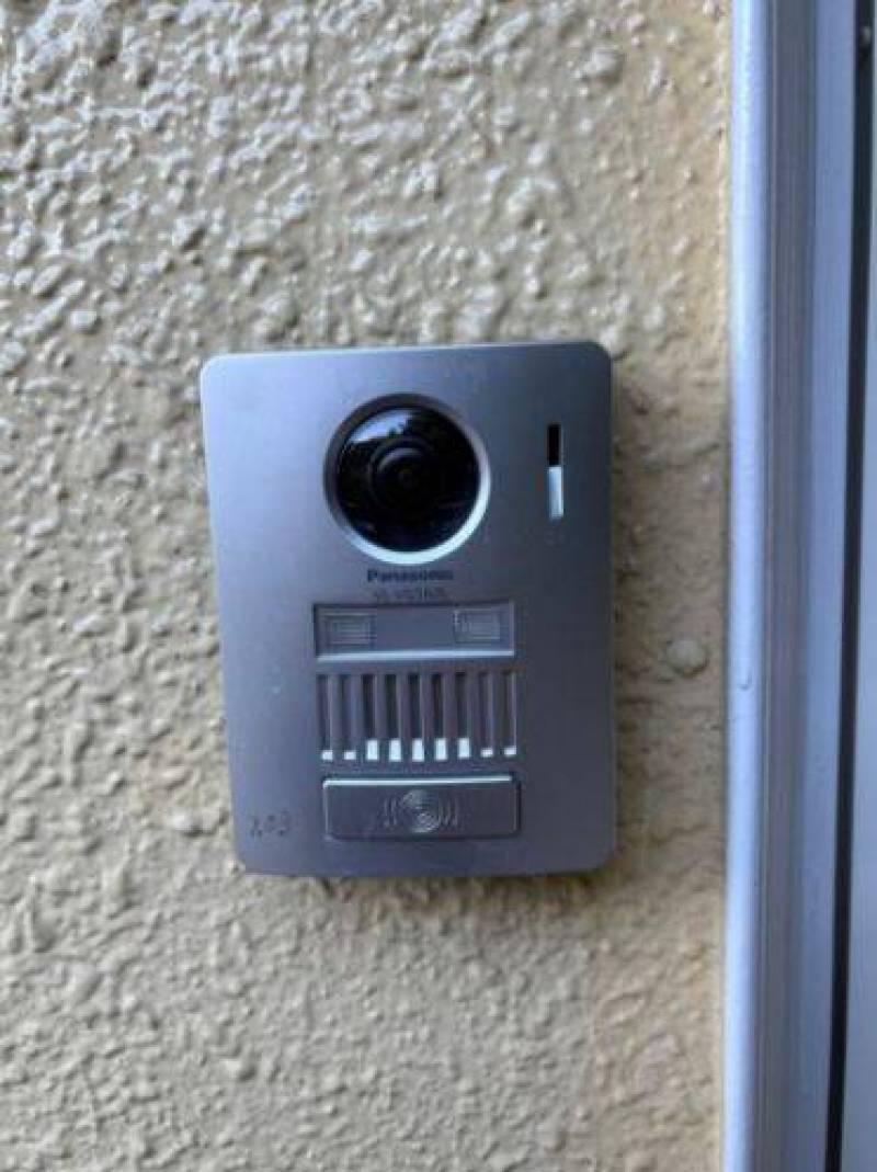 モニター付きインターフォン