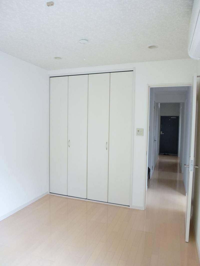 【大型クロゼット】