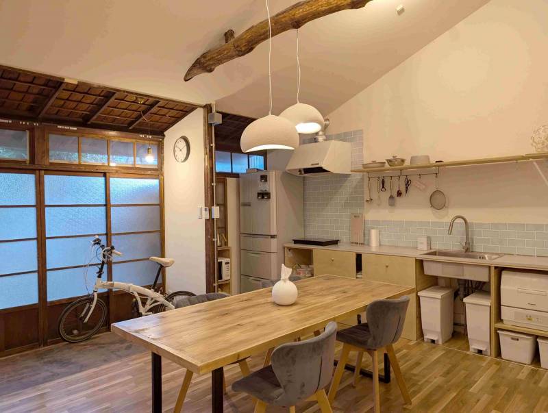 16畳の広々＆天高リビング。