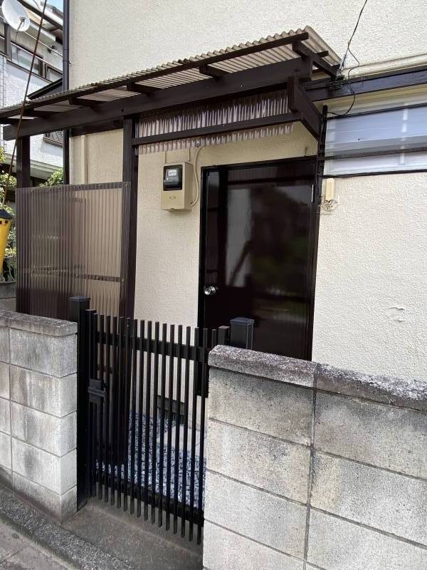 勝手口(屋根付き)