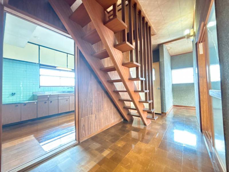 1階｜廊下・階段