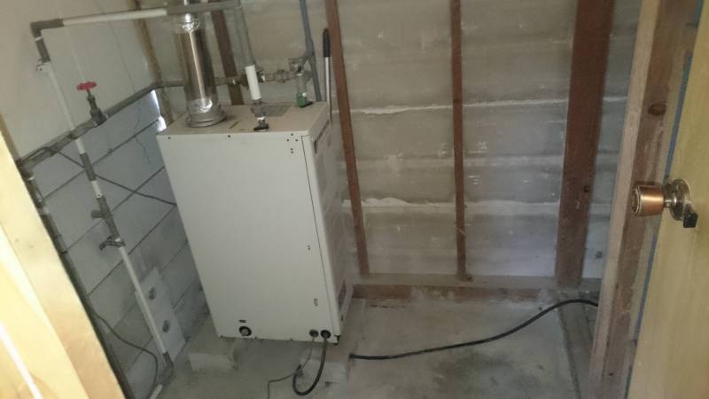 ボイラーで追い焚きです。