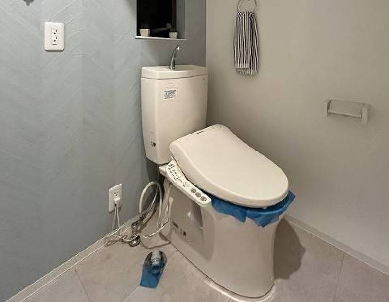 トイレ。温水洗浄便座付。