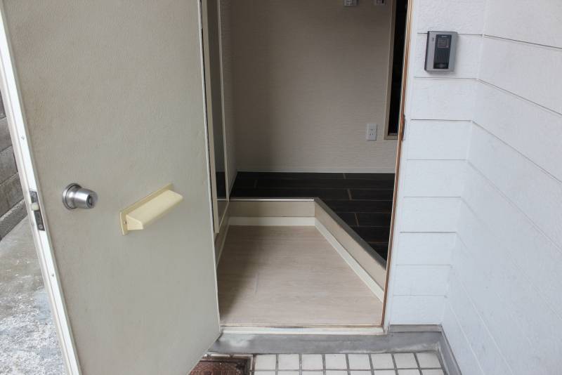 玄関１