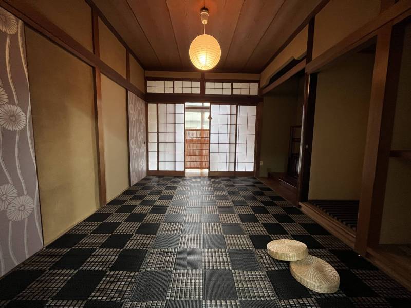 1階和室‼︎非常にモダンでお洒落な和室○縁側付き○