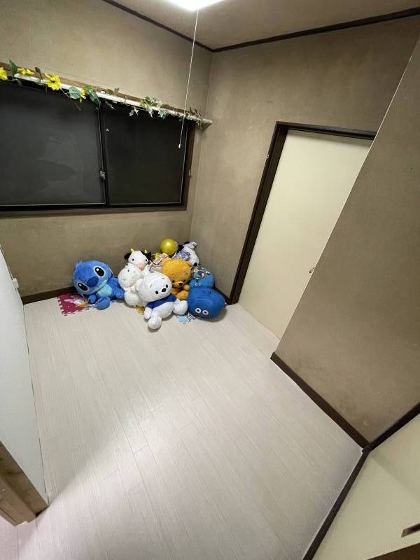 3畳洋室:子供部屋やパントリー、倉庫等にいかがでしょうか?