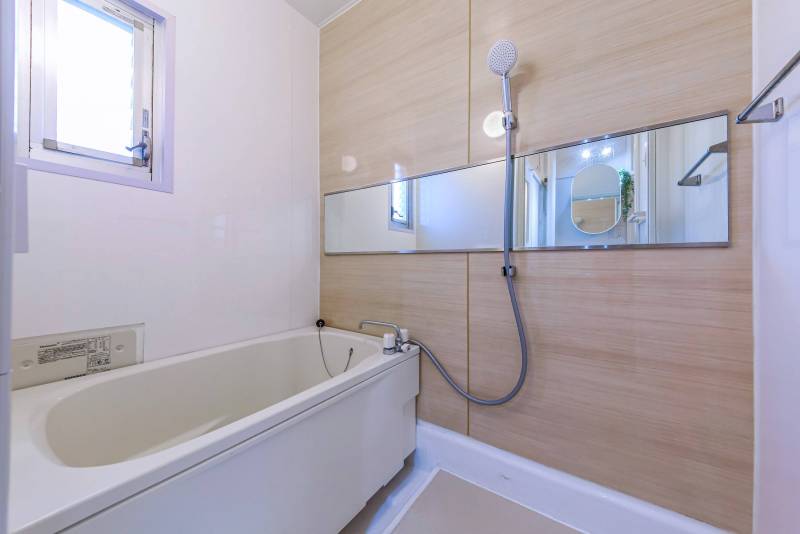 浴室も23年にリフォーム済。追い焚き機能付きです。