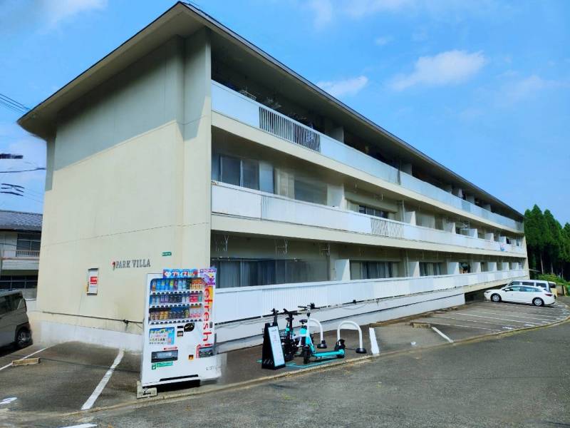 外観　2025年6月末にLUUP 10台を設置しました⭐