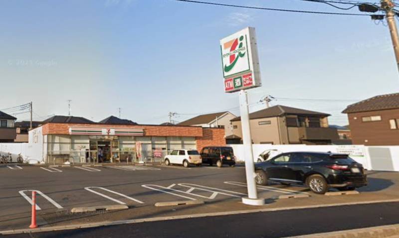 セブン-イレブン 船橋大穴北４丁目店　駐車場が多いです。