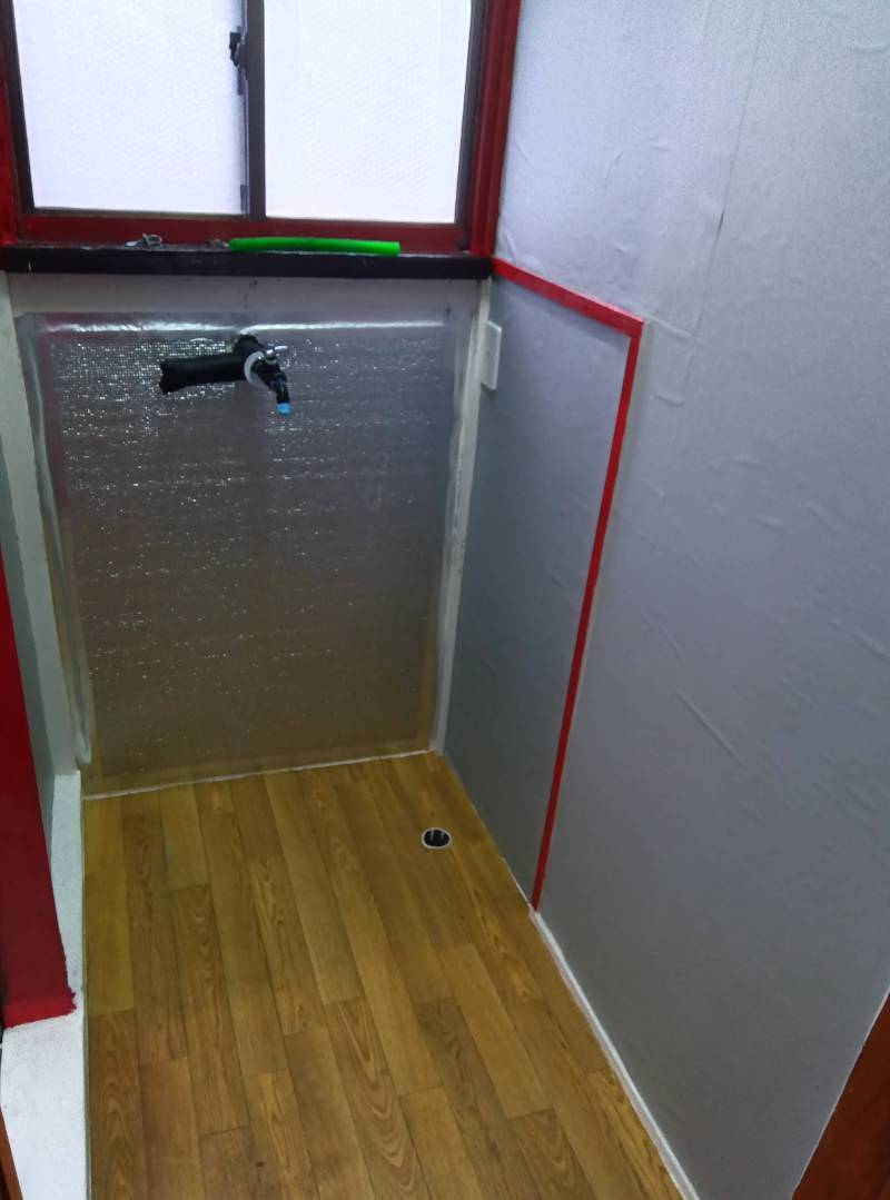 脱衣所、屋内洗濯機置き場