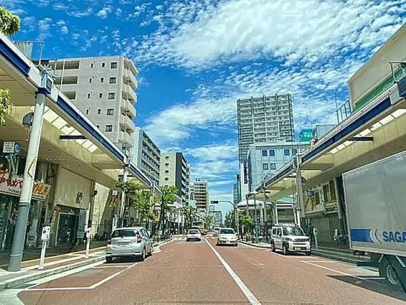 平塚スターモール商店街まで744m、