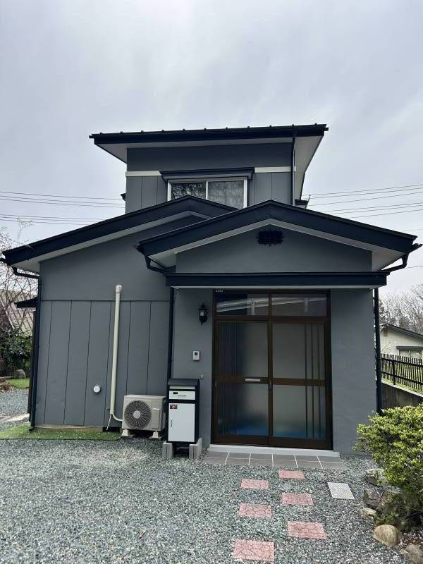 宅配ボックス付きなので不在でも安心ですね♪