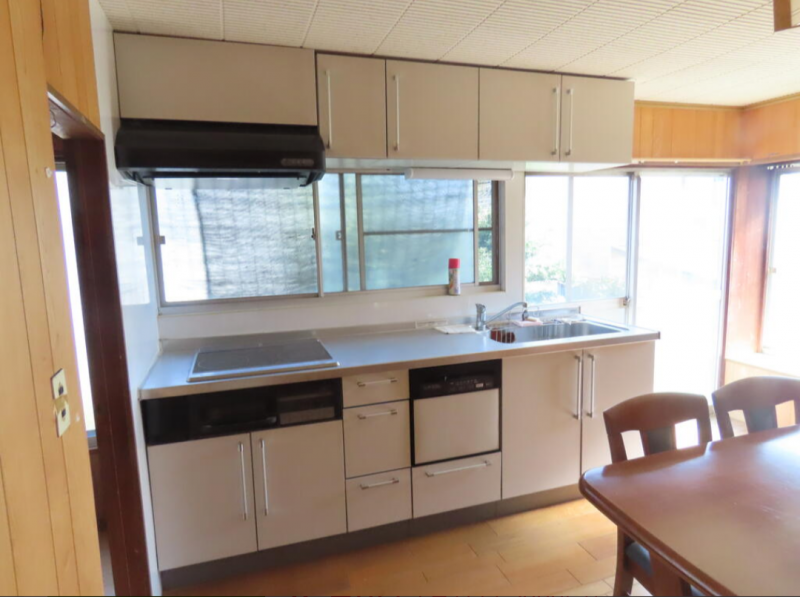 オール電化、システムキッチンです。