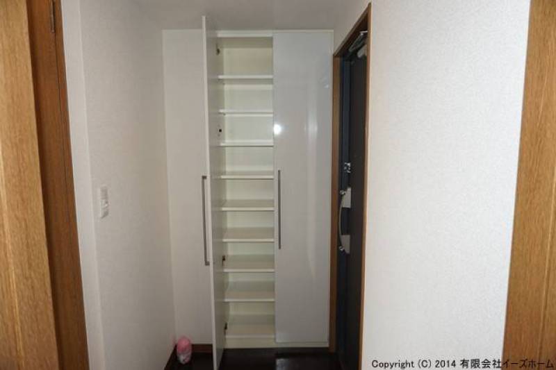 大容量のシューズボックスです。