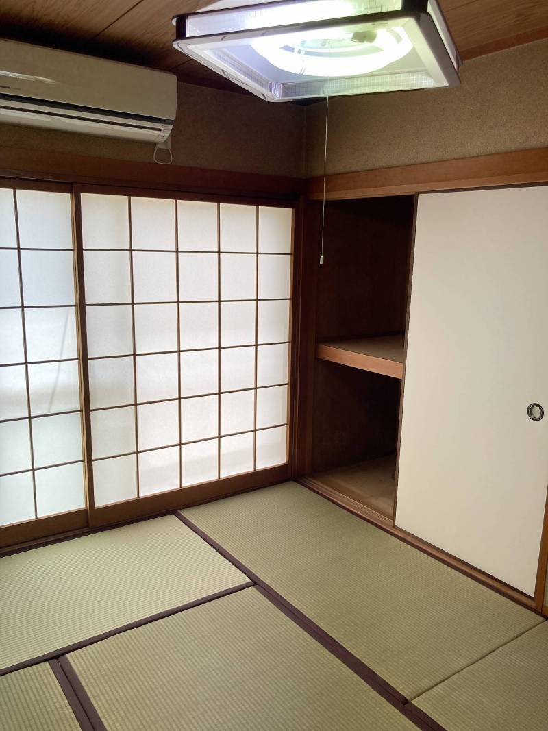１F和室(西側)　畳表替え