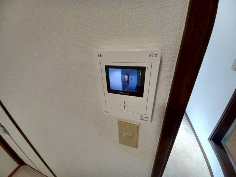 テレビ付きインターフォンで安心！