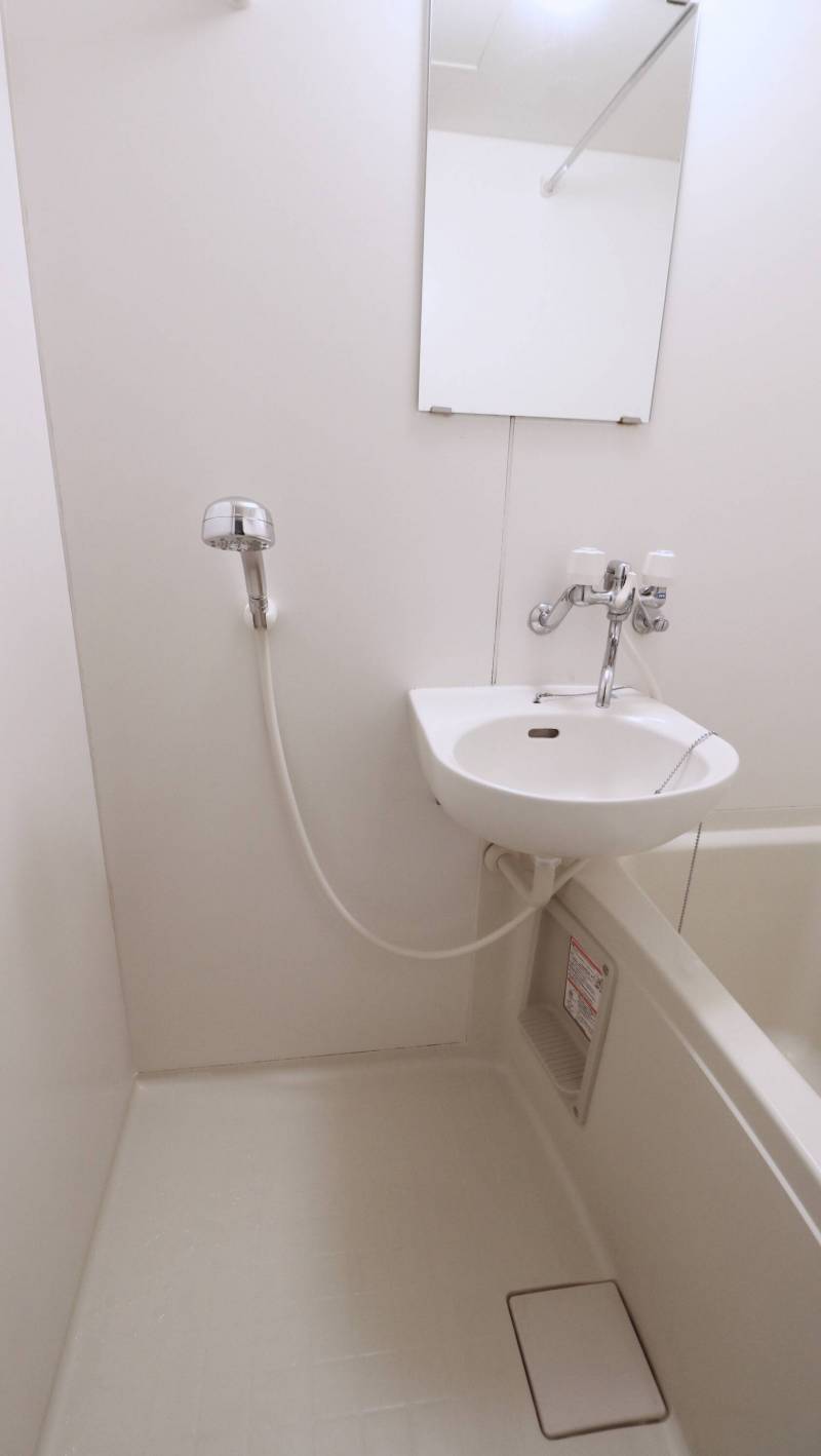 快適なシャワーヘッドを採用しました