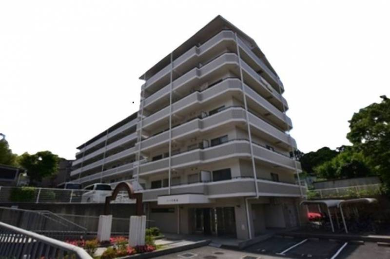 ご参考までに同様他室の内覧動画ございます