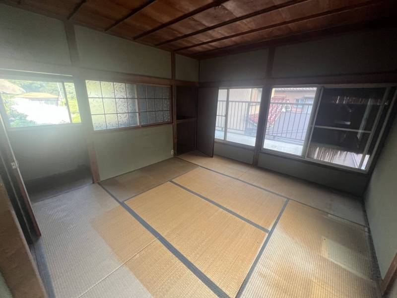 2階の8畳の和室
