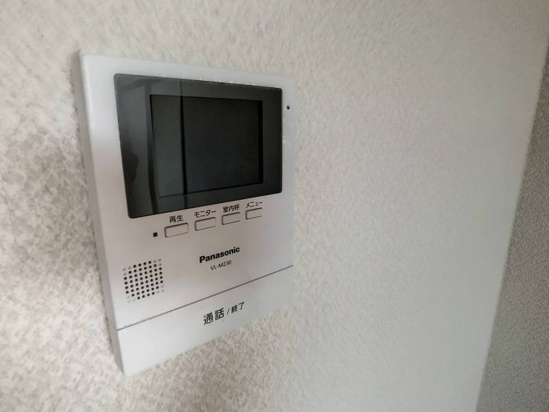 新品モニターインターフォン付きですよー