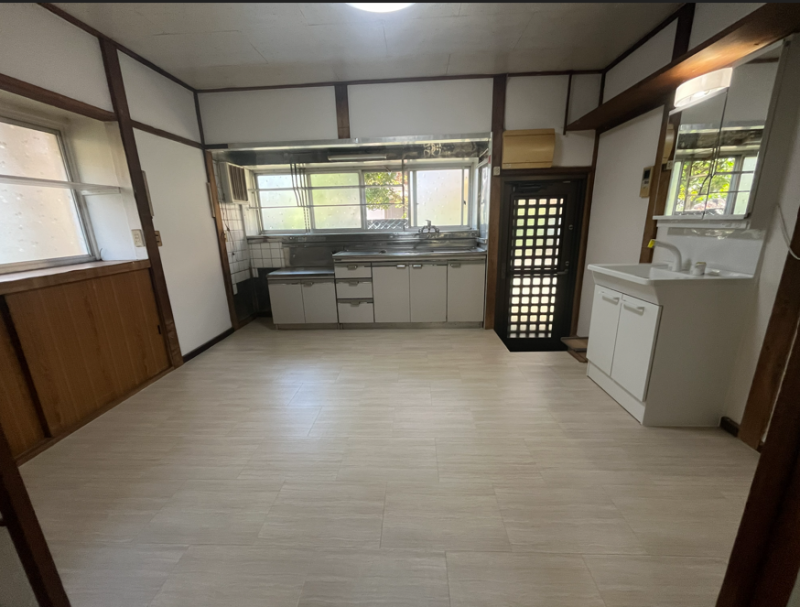 広ーいキッチン&amp;洗面台。お料理がはかどりますね！