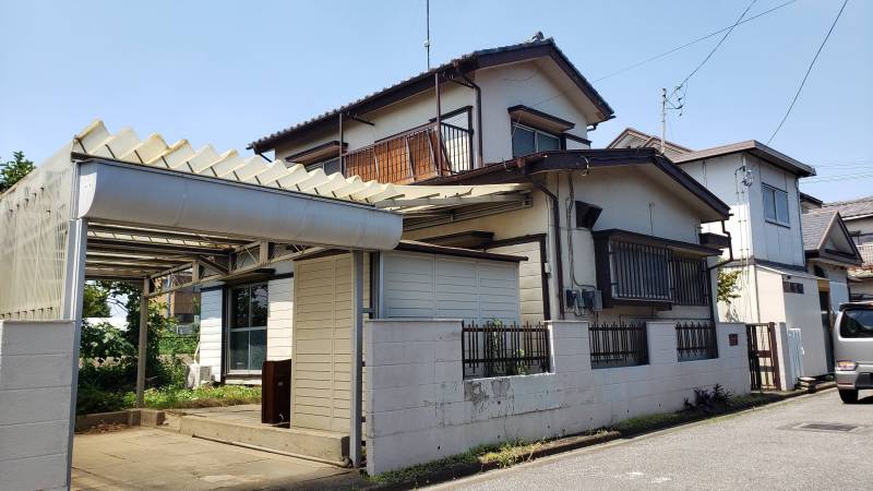 閑静な住宅街で日当たり抜群です！

