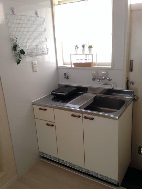 キッチン
キッチンパネルを取付け