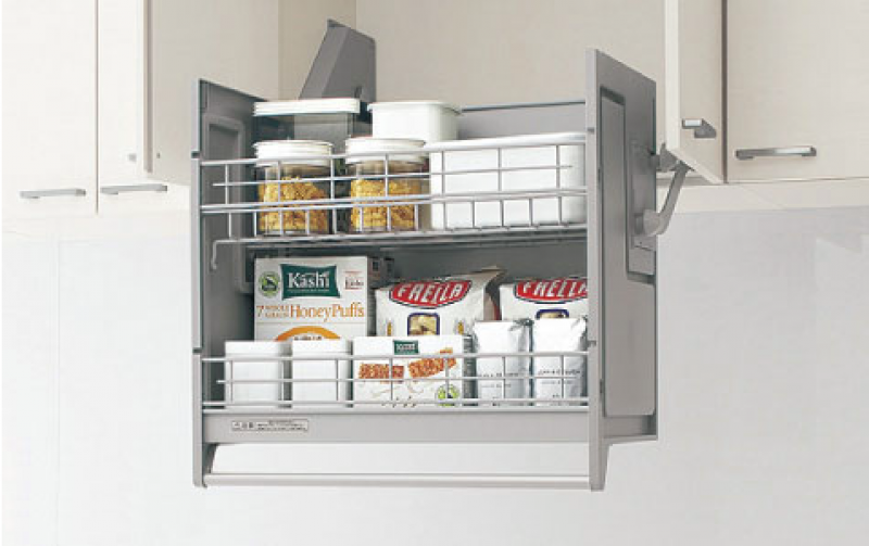 稼動キッチン収納。小物類はイメージです（付属しません）