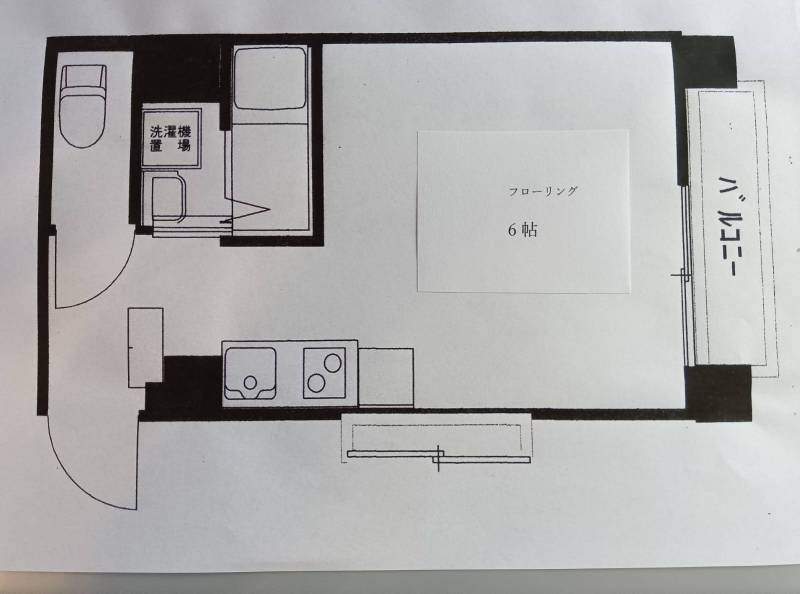 お部屋は６帖フローリング
内装は新築です。