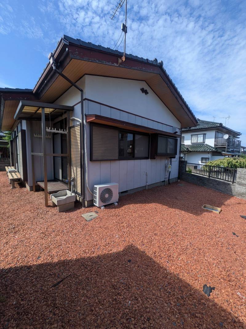 外には水道がついています。